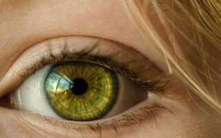Почему дергается под глазом мышца: причины и лечение симптома