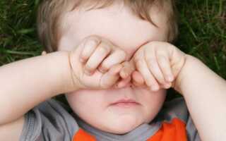 У малыша воспалились глаза: сколько дней лечится конъюнктивит у детей