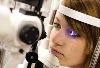 Рекомендации врача: восстановление после лазерной коррекции зрения
