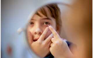 Родительский чат: подбираем контактные линзы для детей