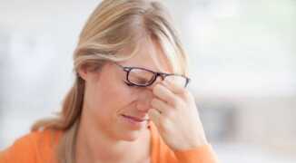 ТОП — 5 причин, почему болят глаза от очков